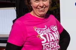 Profile: Christine Renata