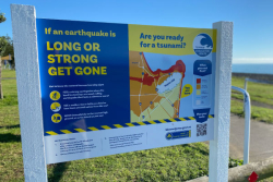 Napier’s new tsunami signs to boost community resilience 